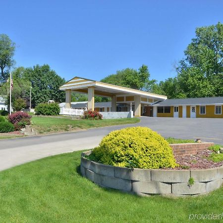 Econo Lodge Oskaloosa Eksteriør bilde