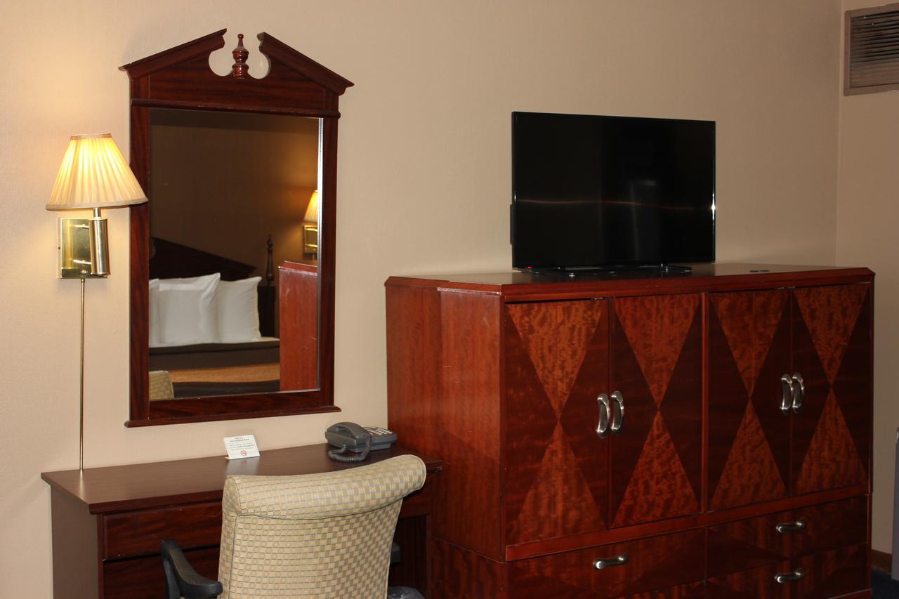 Econo Lodge Oskaloosa Eksteriør bilde